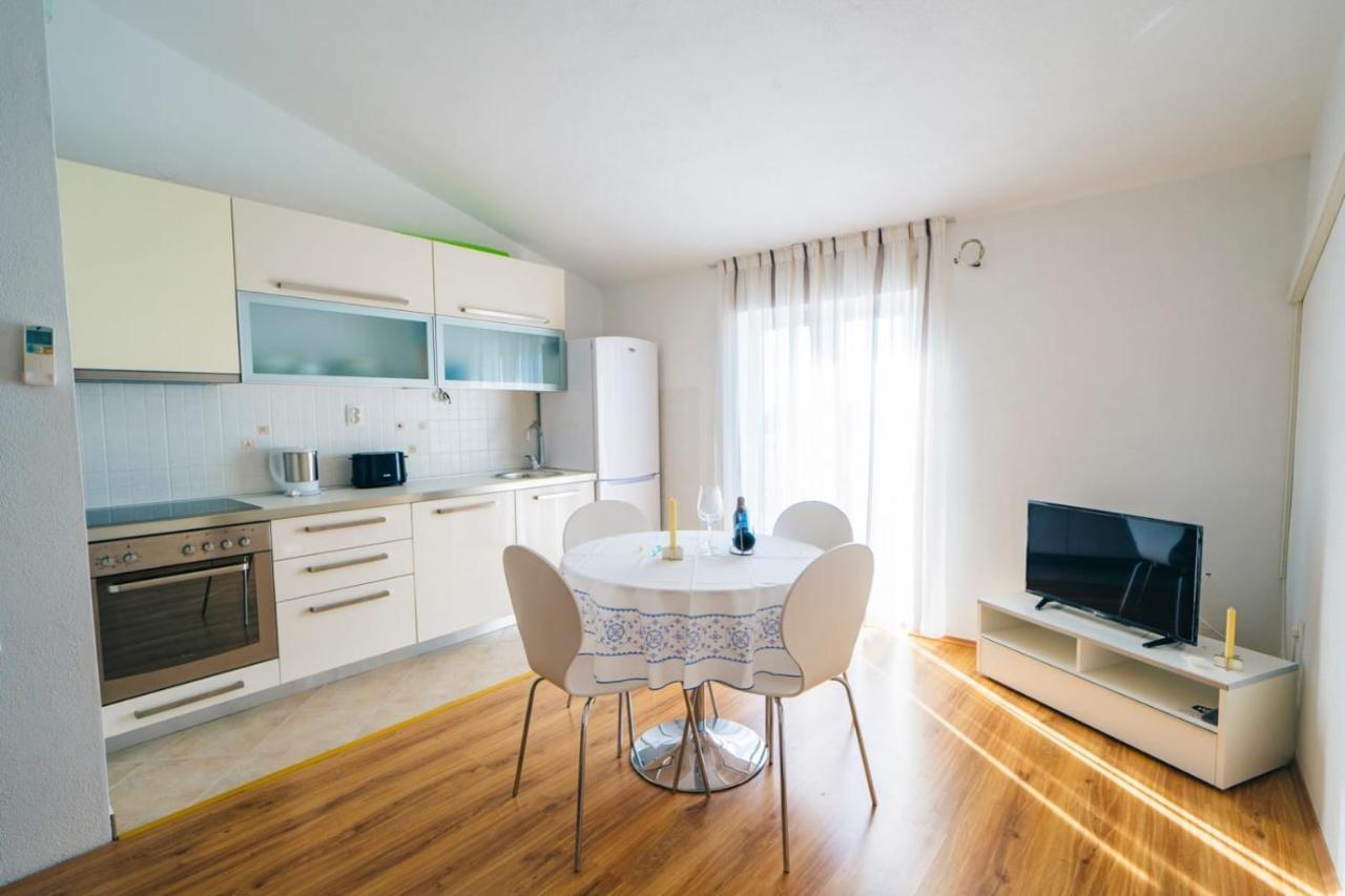Apartmani Lucante Спліт Екстер'єр фото